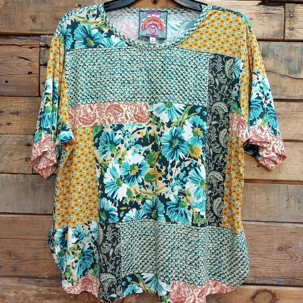 Johnny Was Paisley block print tee Medium